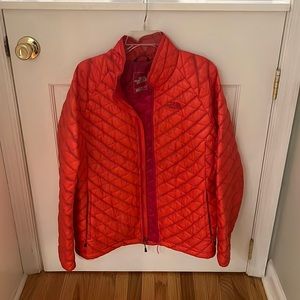 Great Condition, Woman’s North Face Jacket